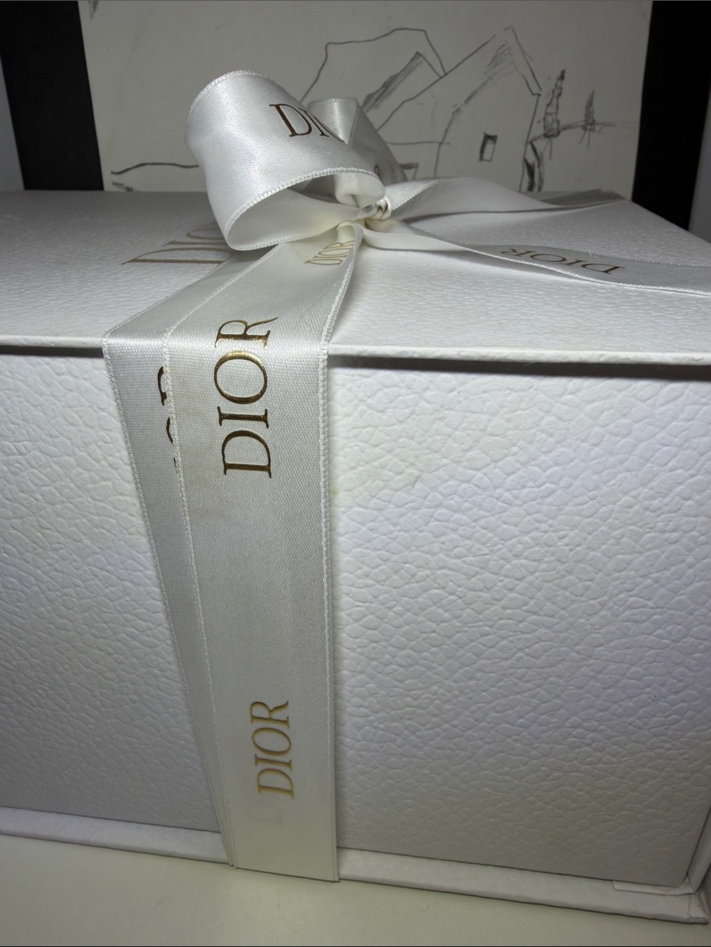 Dior Empty White Box - Picture 3 of 12